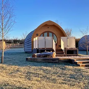 Finest Retreats - Mingle Dale York